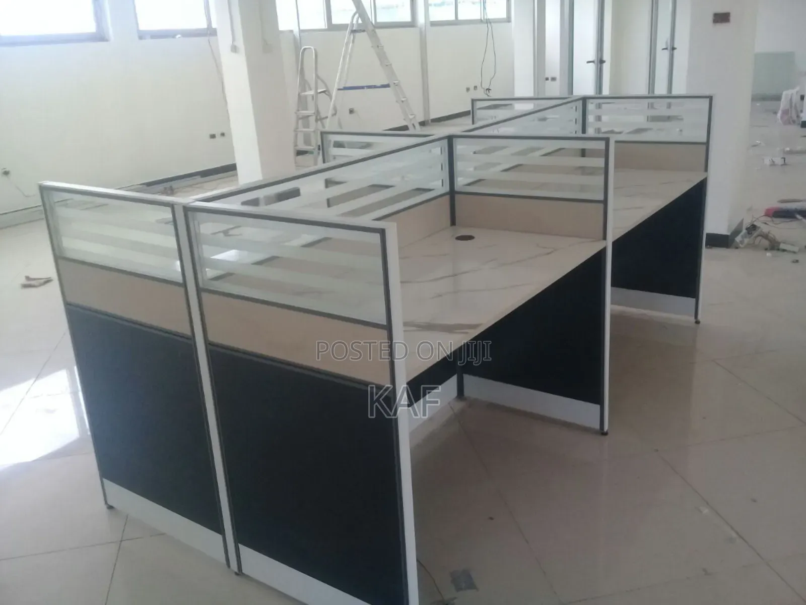 Workstation Table