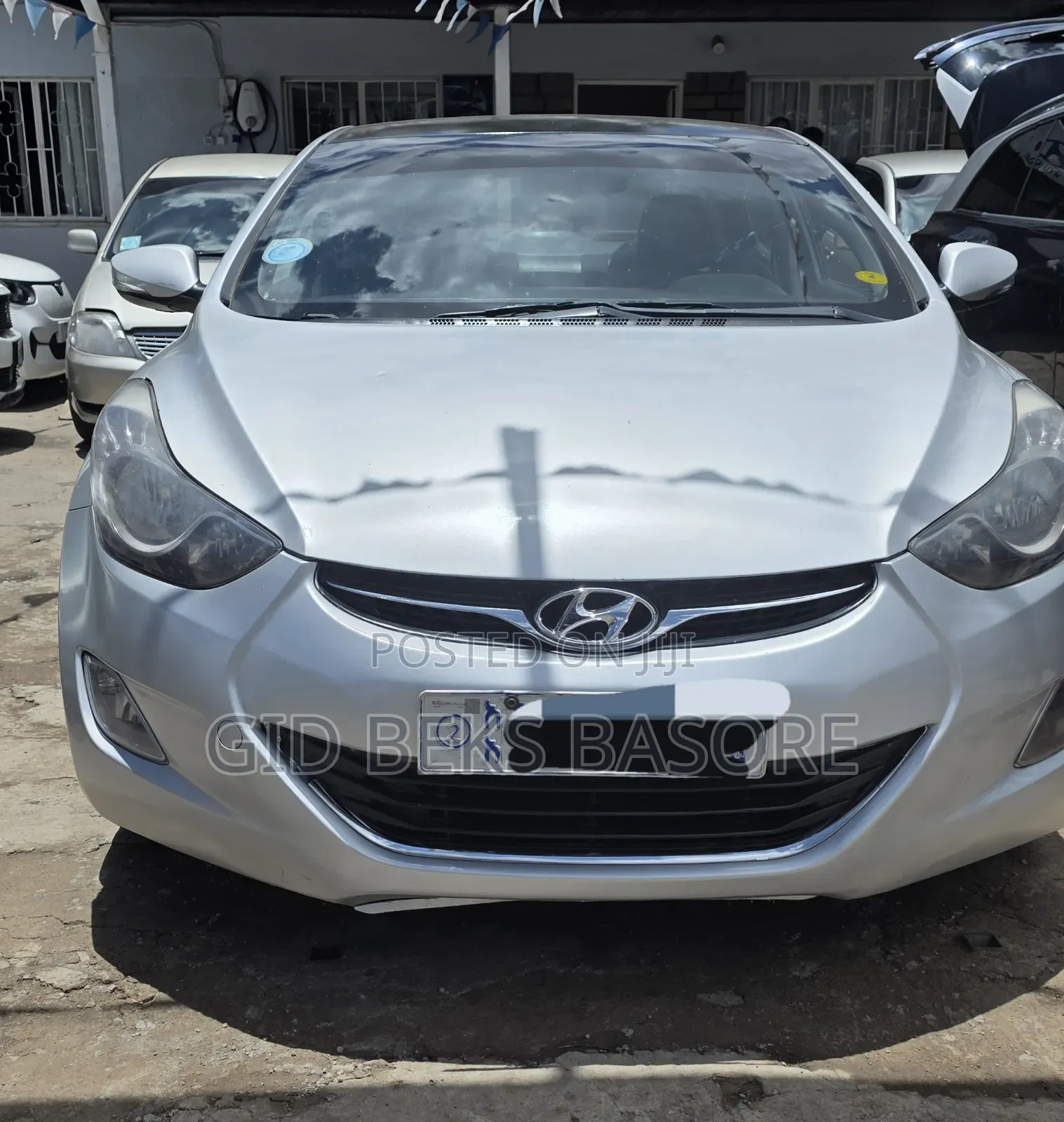 Hyundai Elantra 2013 Silver