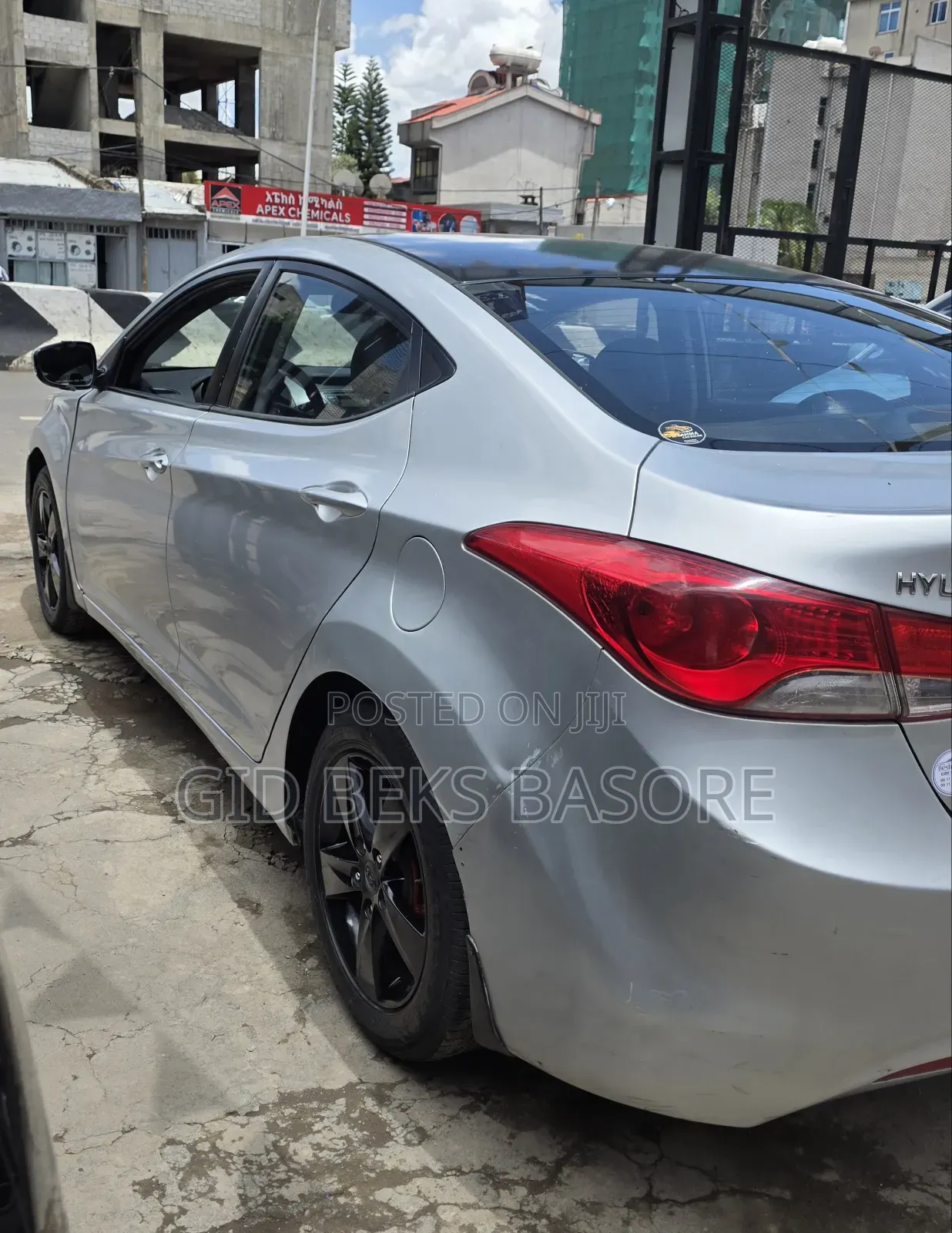Hyundai Elantra 2013 Silver