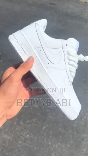 Nike Air Force