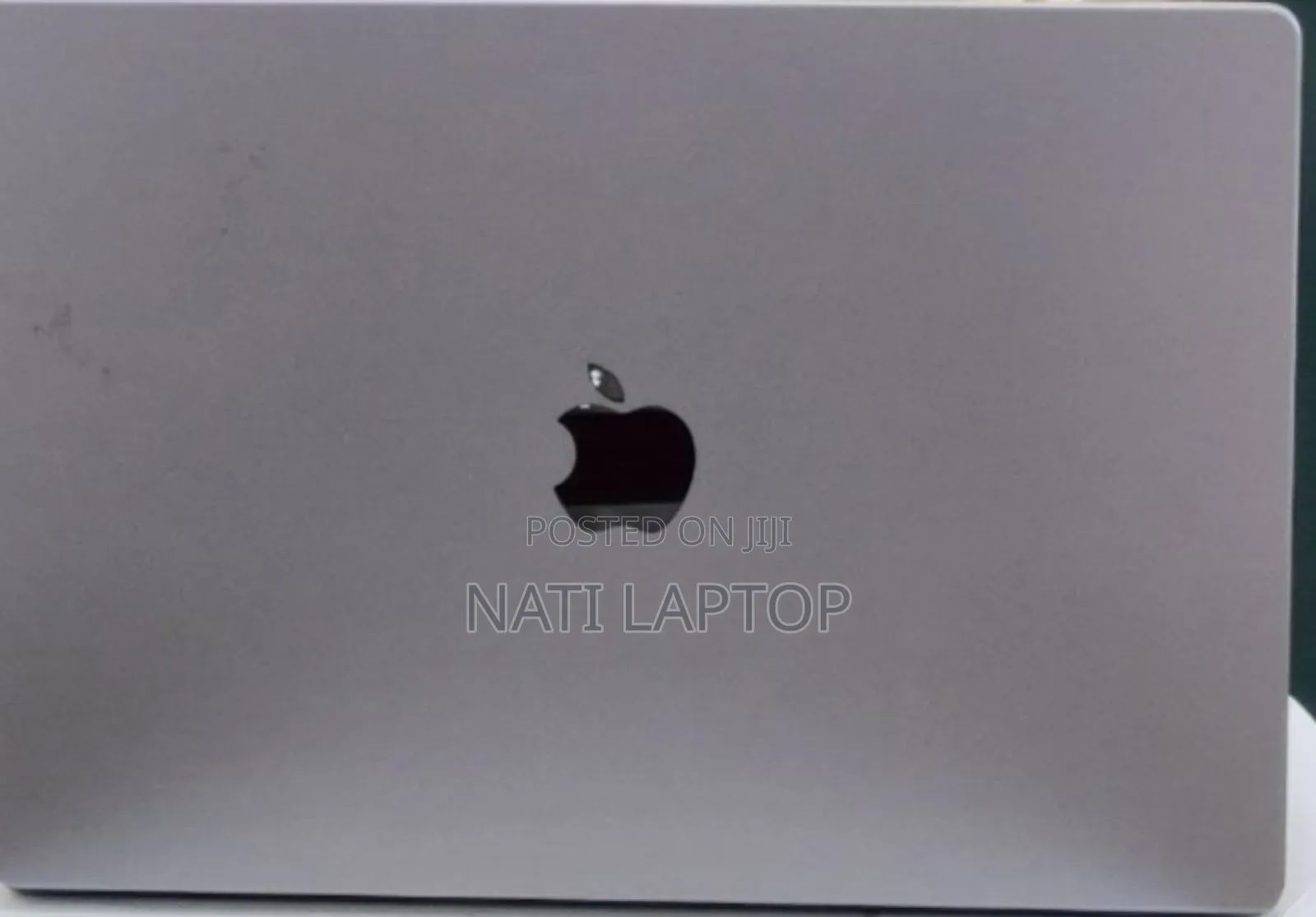 New Laptop Apple MacBook Pro M1 16GB Apple M1 Pro SSD 512GB