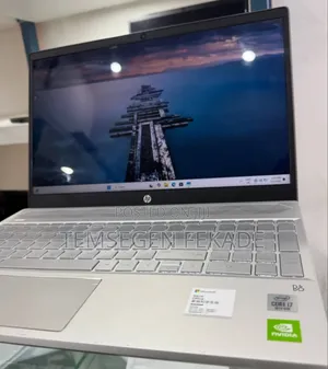 New Laptop HP Pavilion 15 16GB Intel Core i7 SSD 512GB