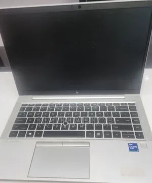 New Laptop HP EliteBook 840 G8 16GB Intel Core i7 SSD 512GB