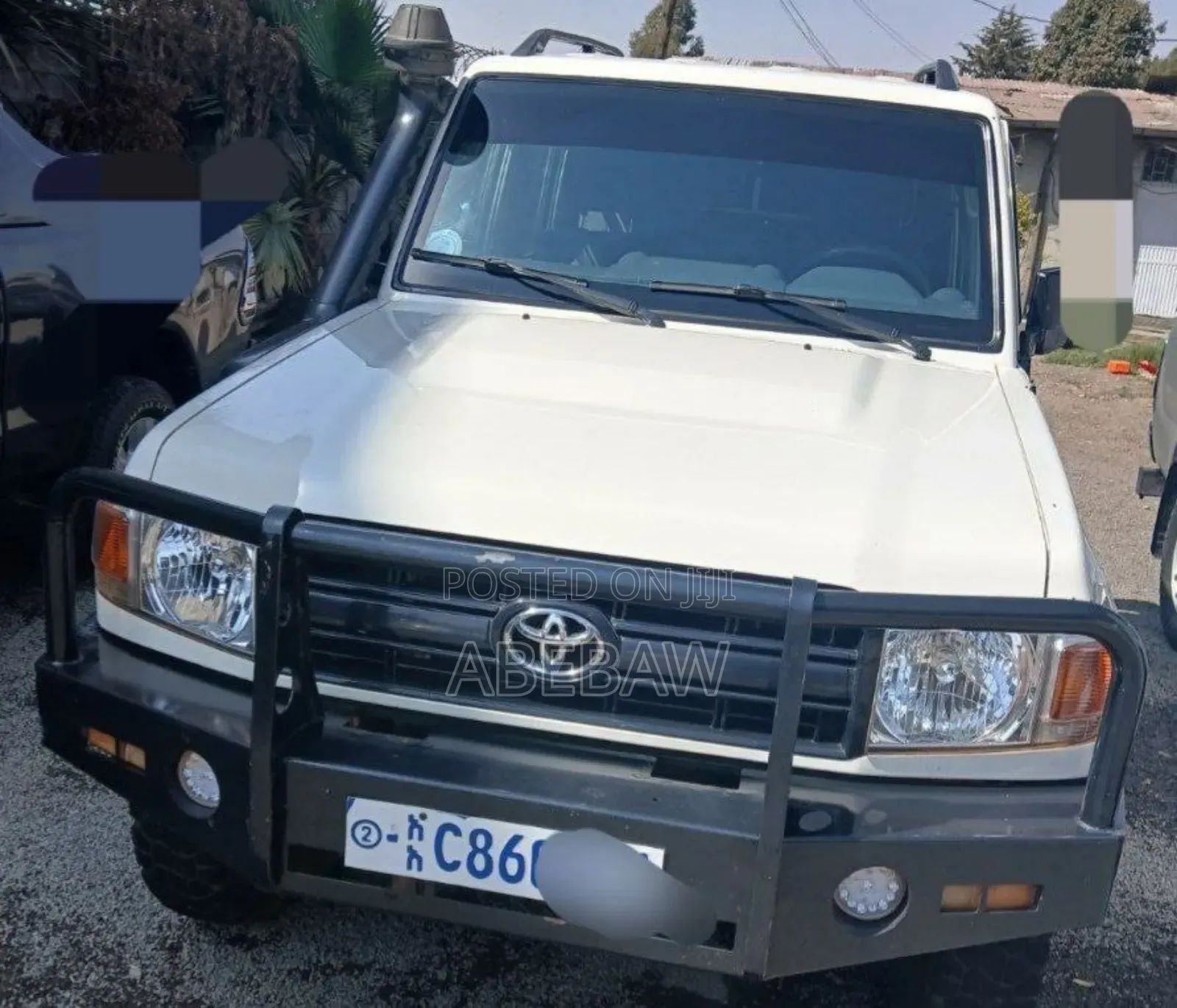Toyota Land Cruiser 2021 White