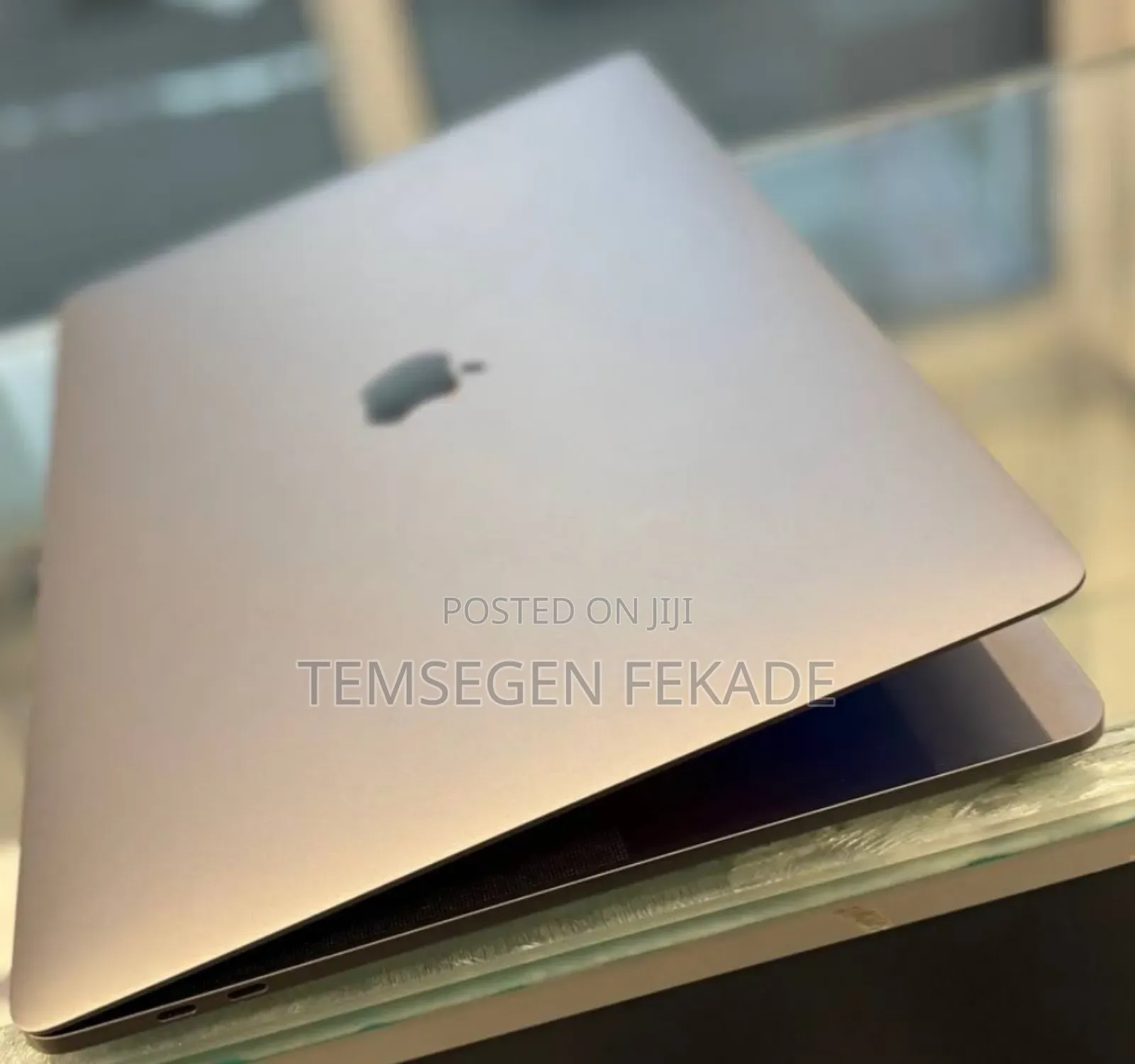 New Laptop Apple MacBook Pro 2016 16GB Intel Core i7 SSD 256GB