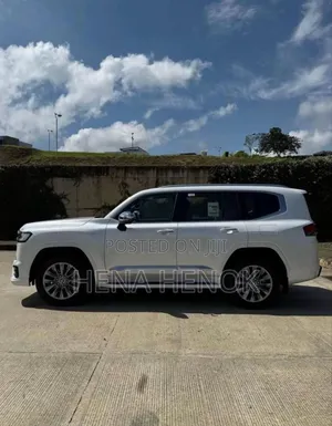 New Toyota Land Cruiser 2024 White