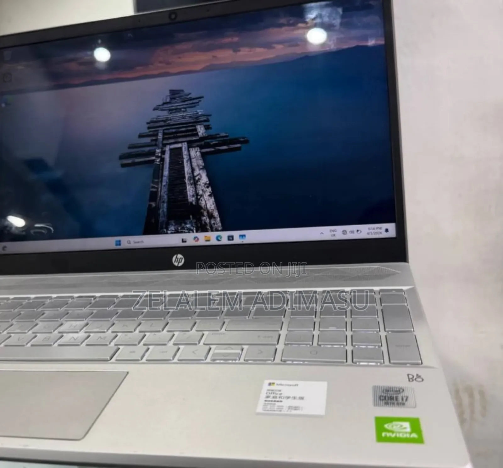 New Laptop HP Pavilion 15 8GB Intel Core i7 SSD 512GB