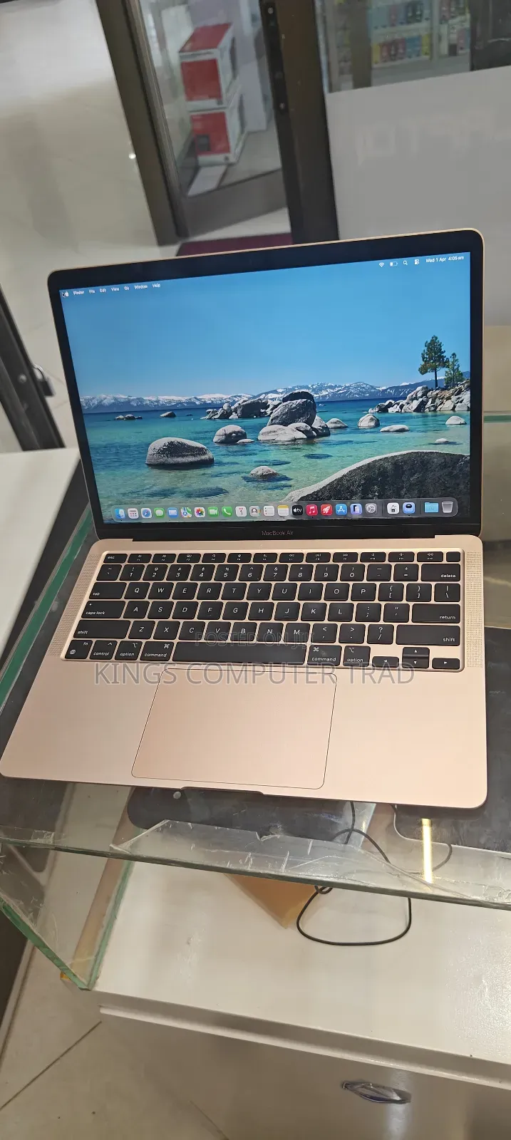 New Laptop Apple MacBook Air 2020 M1 8GB Apple M1 SSD 256GB