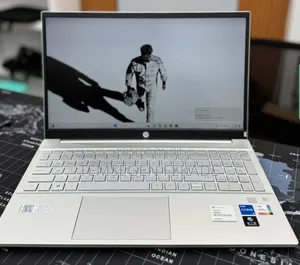 New Laptop HP Pavilion 15 16GB Intel Core i5 SSD 1T