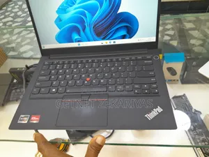 New Laptop Lenovo ThinkPad E14 Gen 5 8GB AMD Ryzen 5 SSD 512GB
