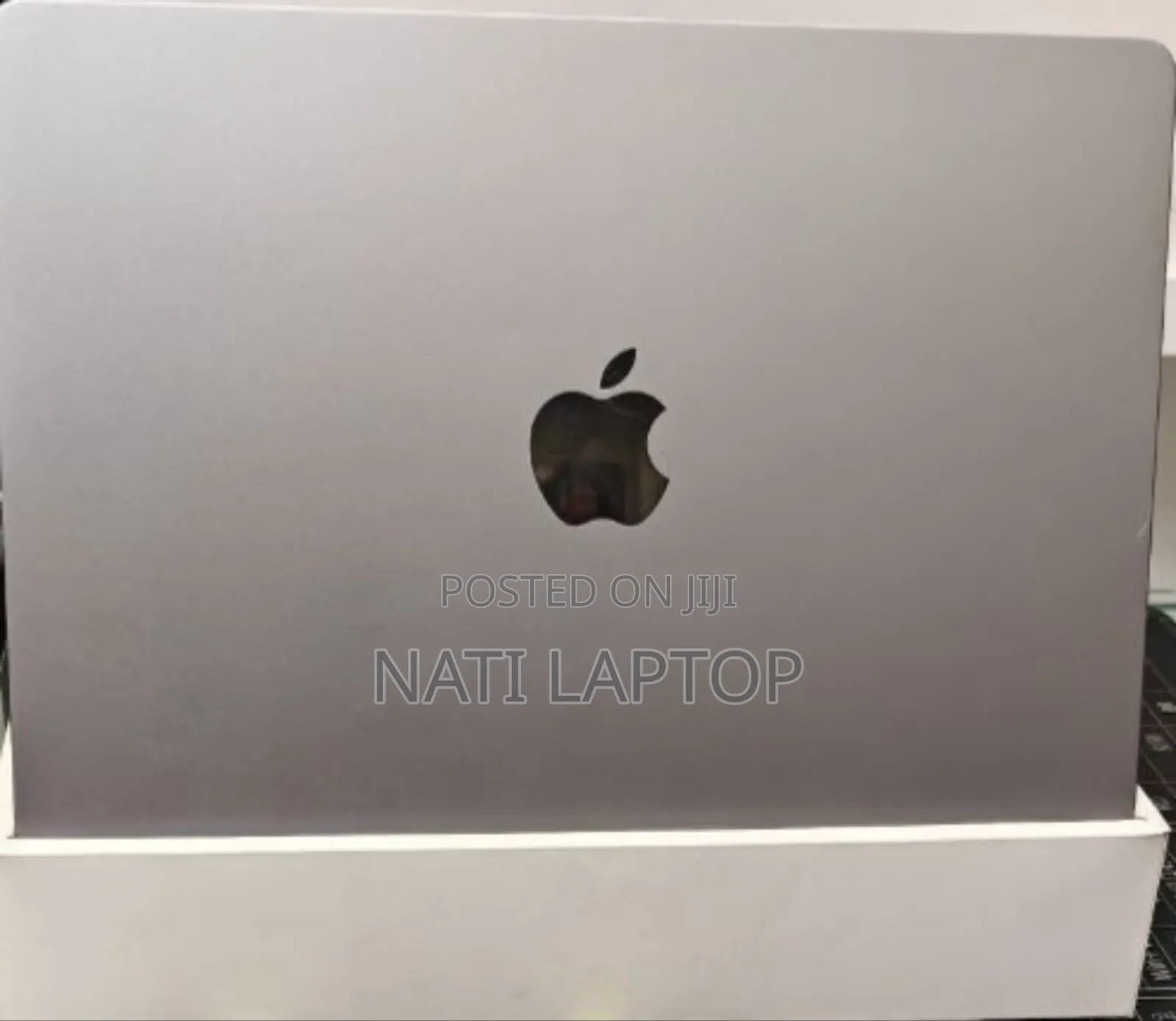New Laptop Apple MacBook Air 2022 M2 8GB Apple M4 SSD 512GB