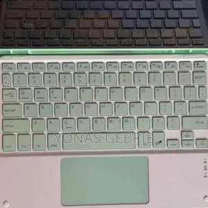 New Laptop Samsung S3511 8GB Intel Core i5 SSD 256GB