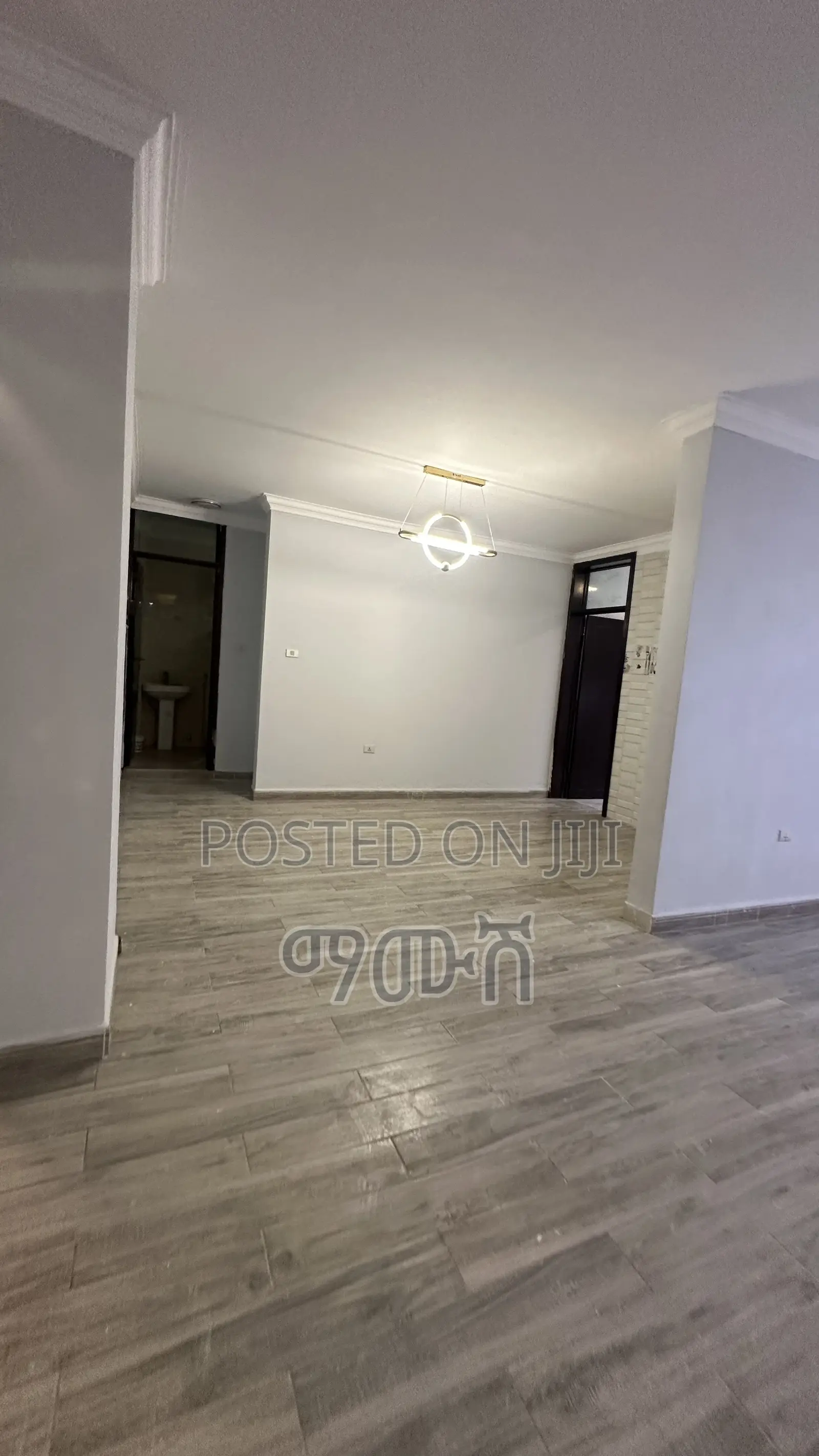 Furnished 4bdrm Apartment in አያት ሰንሻይን አፓርታማ አካባቢ, Bole for sale