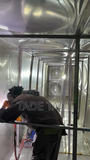 መሠረት Stianless Steel Tanker