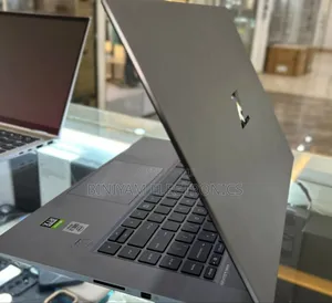 New Laptop HP ZBook Create G7 16GB Intel Core i7 SSD 1T