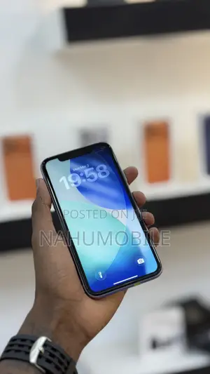 New Apple iPhone 11 128 GB Purple