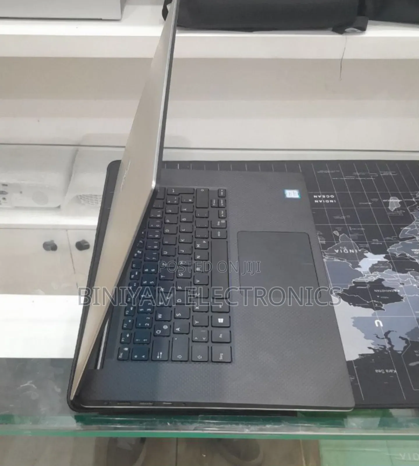 New Laptop Dell Precision 5540 16GB Intel Core i9 SSD 512GB
