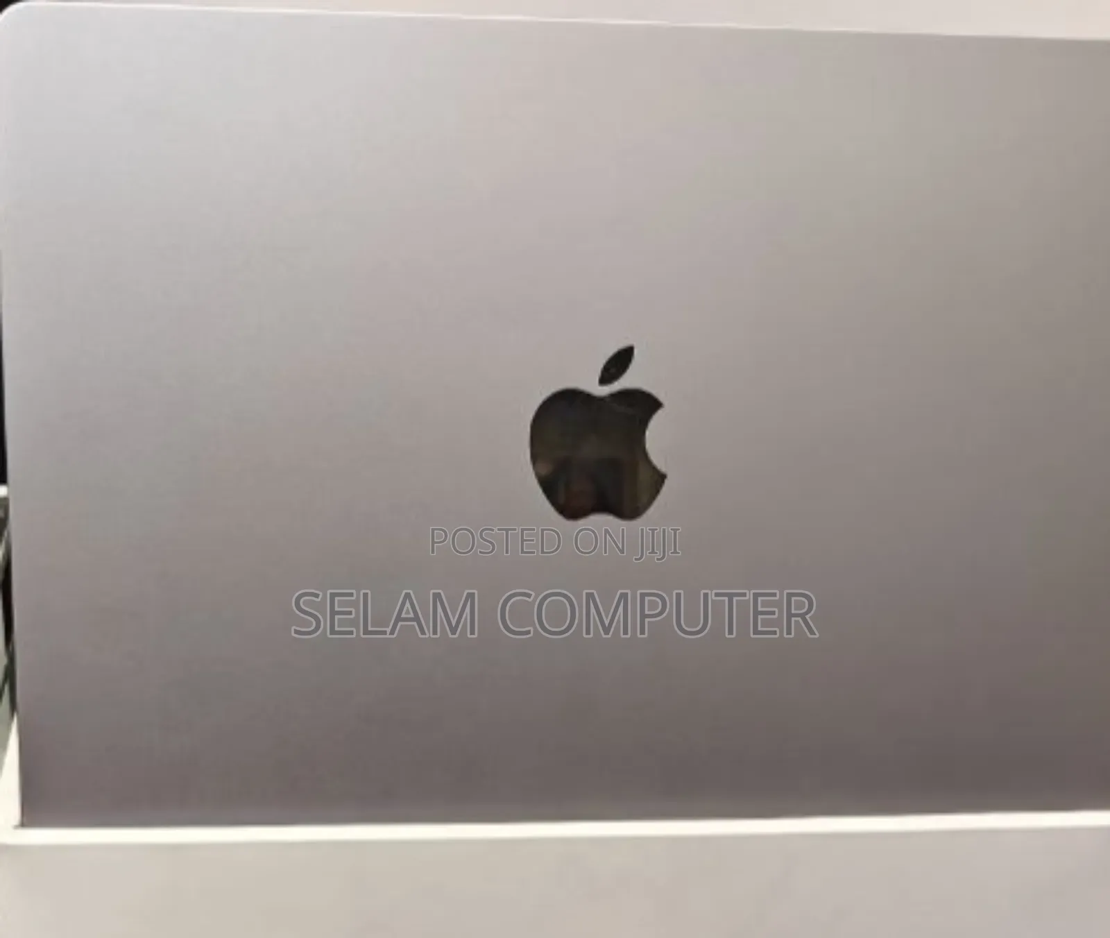 New Laptop Apple MacBook Air 2022 M2 8GB Apple M2 SSD 512GB