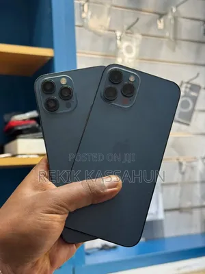 New Apple iPhone 12 Pro Max 128 GB Blue