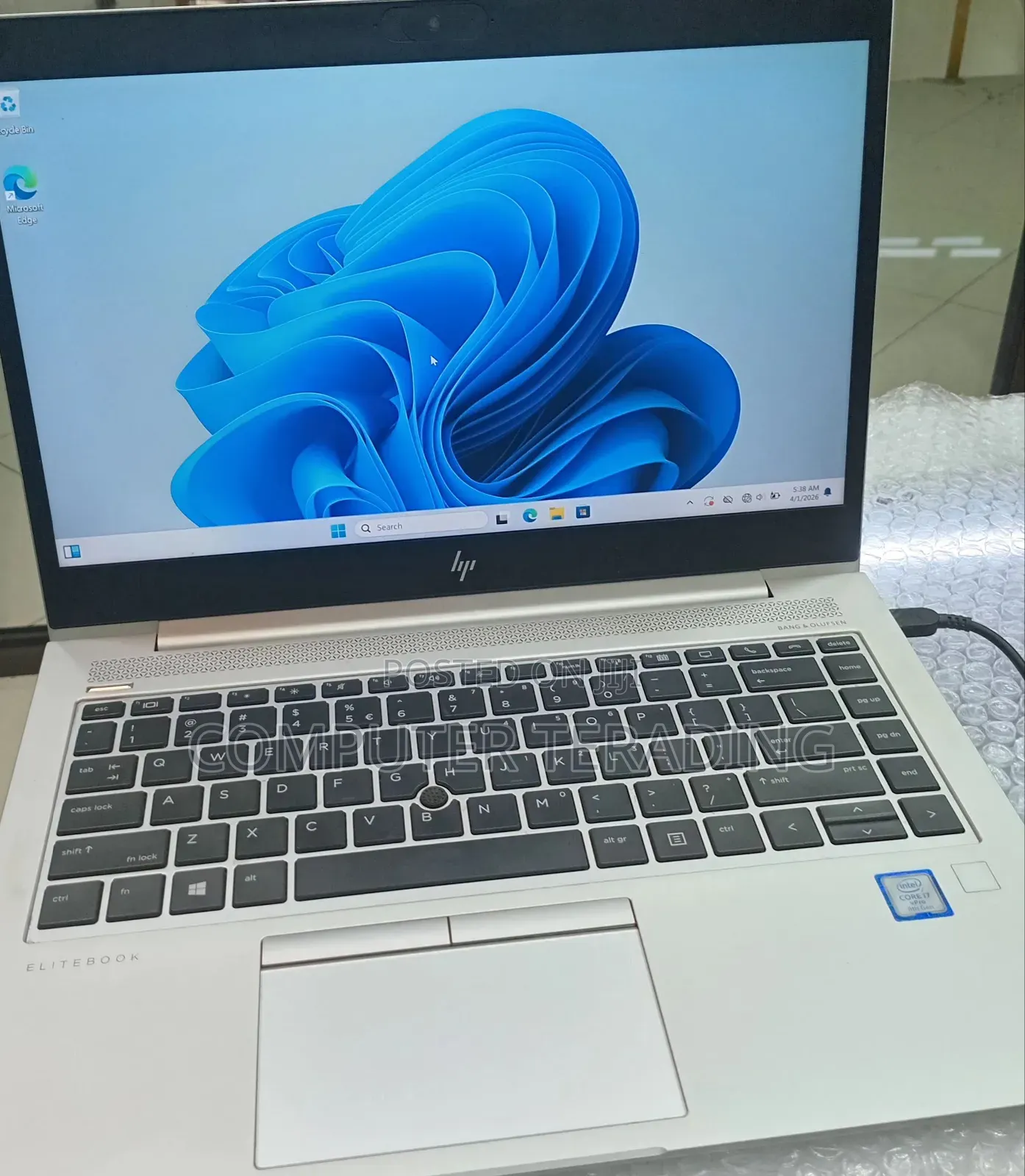 New Laptop HP EliteBook 840 G5 8GB Intel Core i7 SSD 512GB