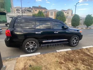 Toyota Land Cruiser 2017