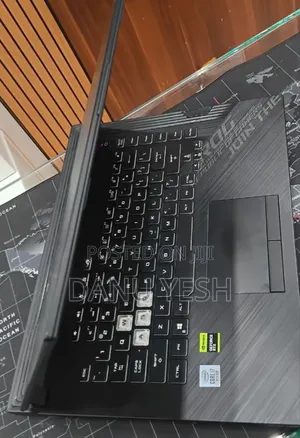 New Laptop Asus 16GB Intel Core i7 SSD 512GB