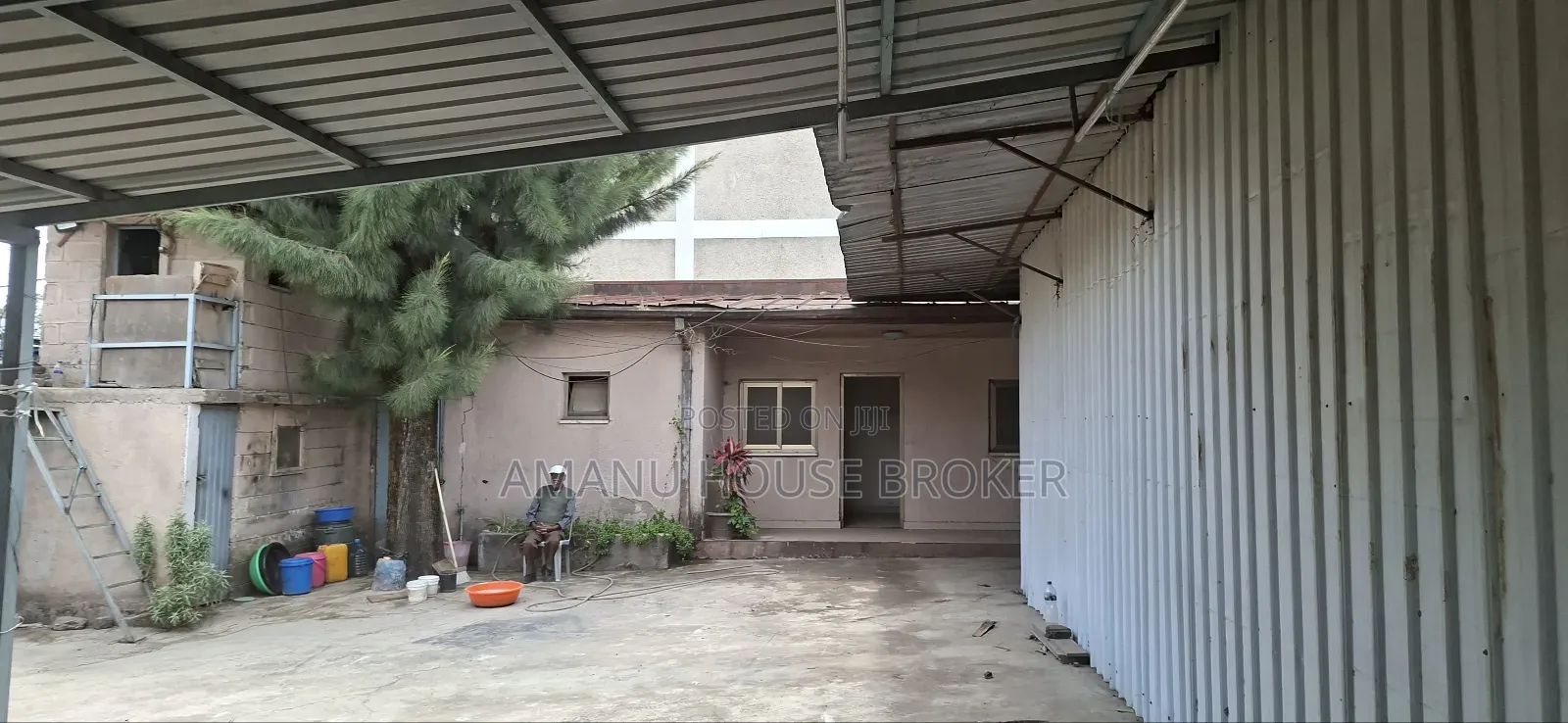 Werehouse on Rent Total Area 1,000sqm