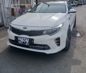 Kia K5 2.0 T-GDI 2017 White