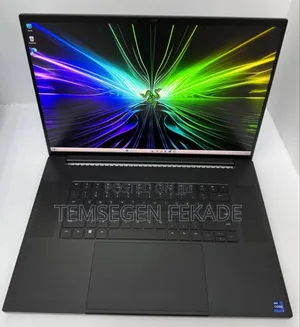 New Laptop Razer Blade 32GB Intel Core i9 SSD 1T