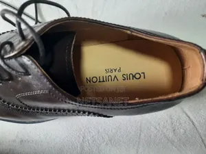 Men's Shoe