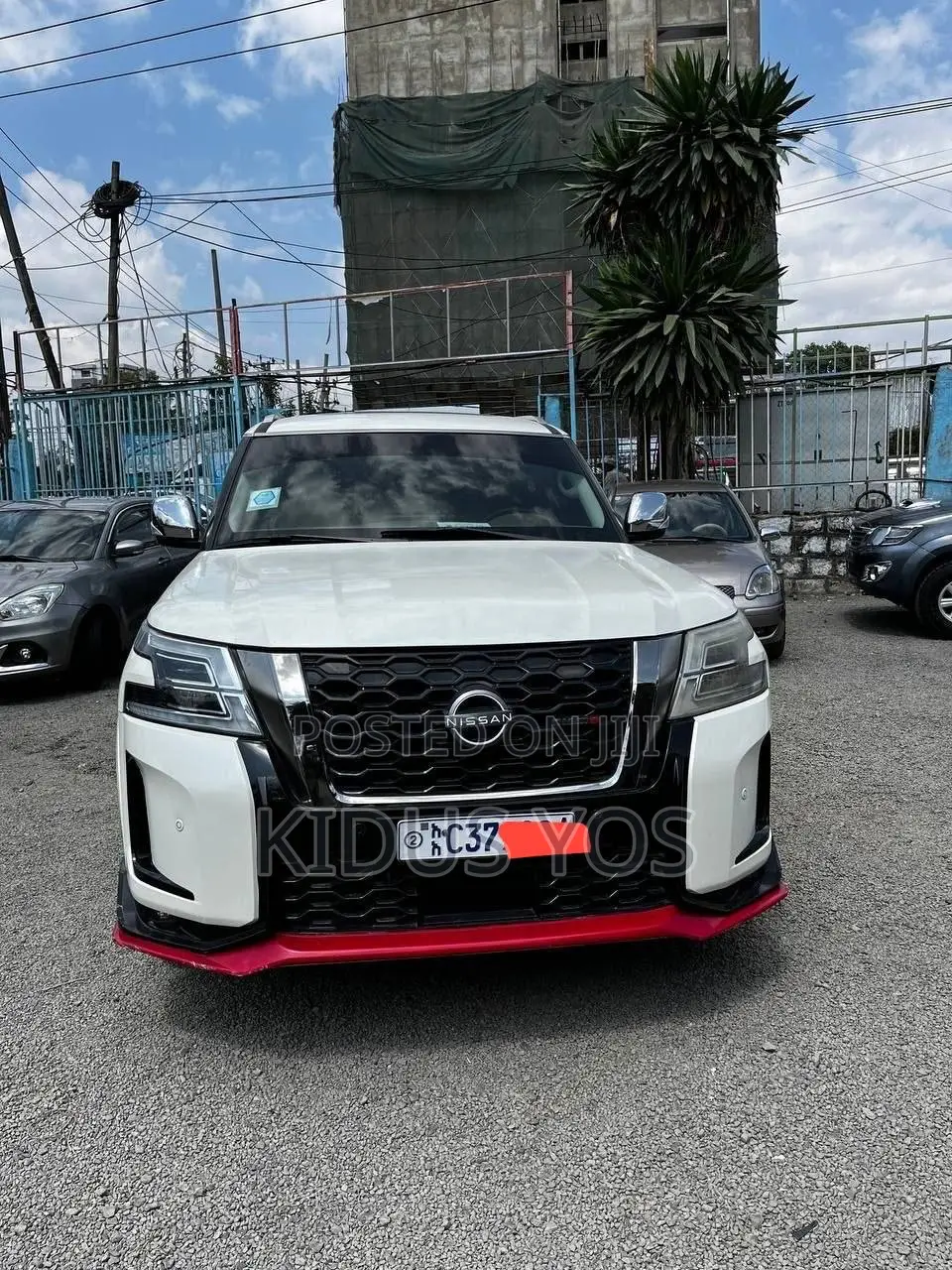 Nissan Patrol 2014 White