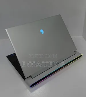 New Laptop Alienware Area-51m 32GB Intel Core i9 SSD 1T