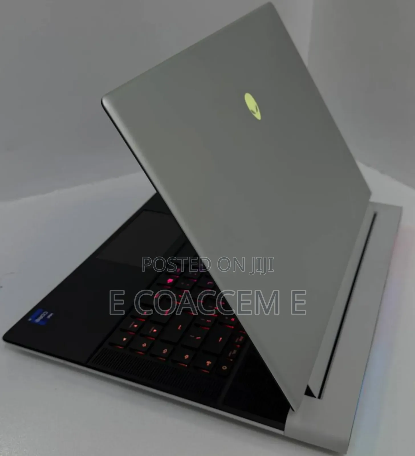 New Laptop Alienware Area-51m 32GB Intel Core i9 SSD 1T