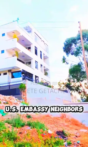 8bdrm House in Us Embassy, B+G+2, Gullele for sale