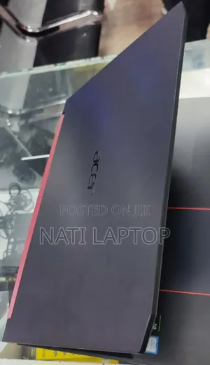 New Laptop Acer Nitro 5 8GB Intel Core i5 SSD 256GB