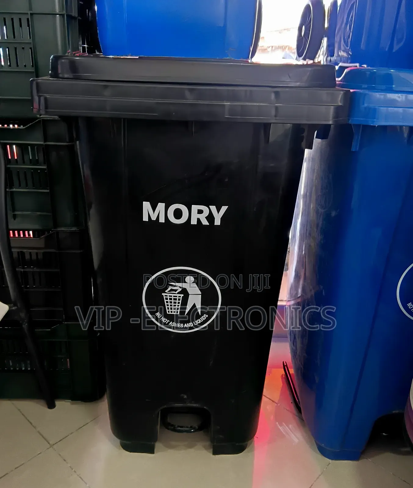 Garbage 240liter Plastic Trash Bin With Modern Waste Storage Solution