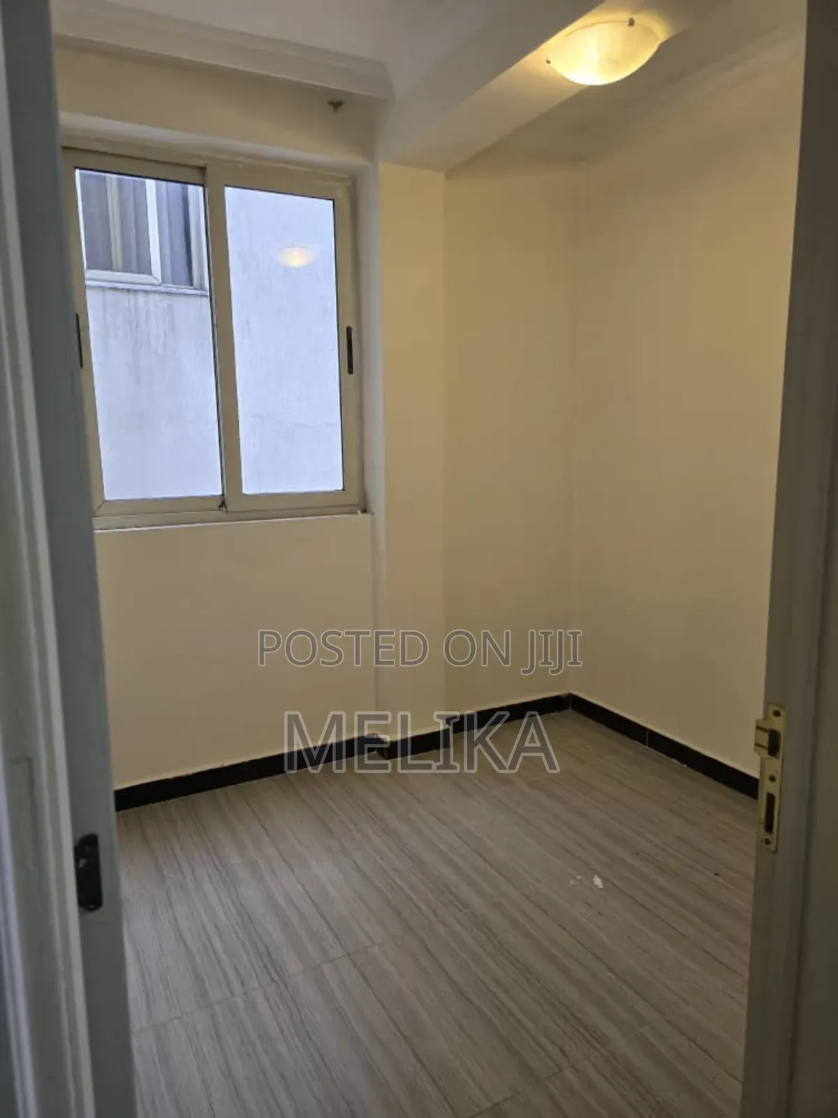 Furnished 3bdrm Apartment in የግል, Yeka for sale