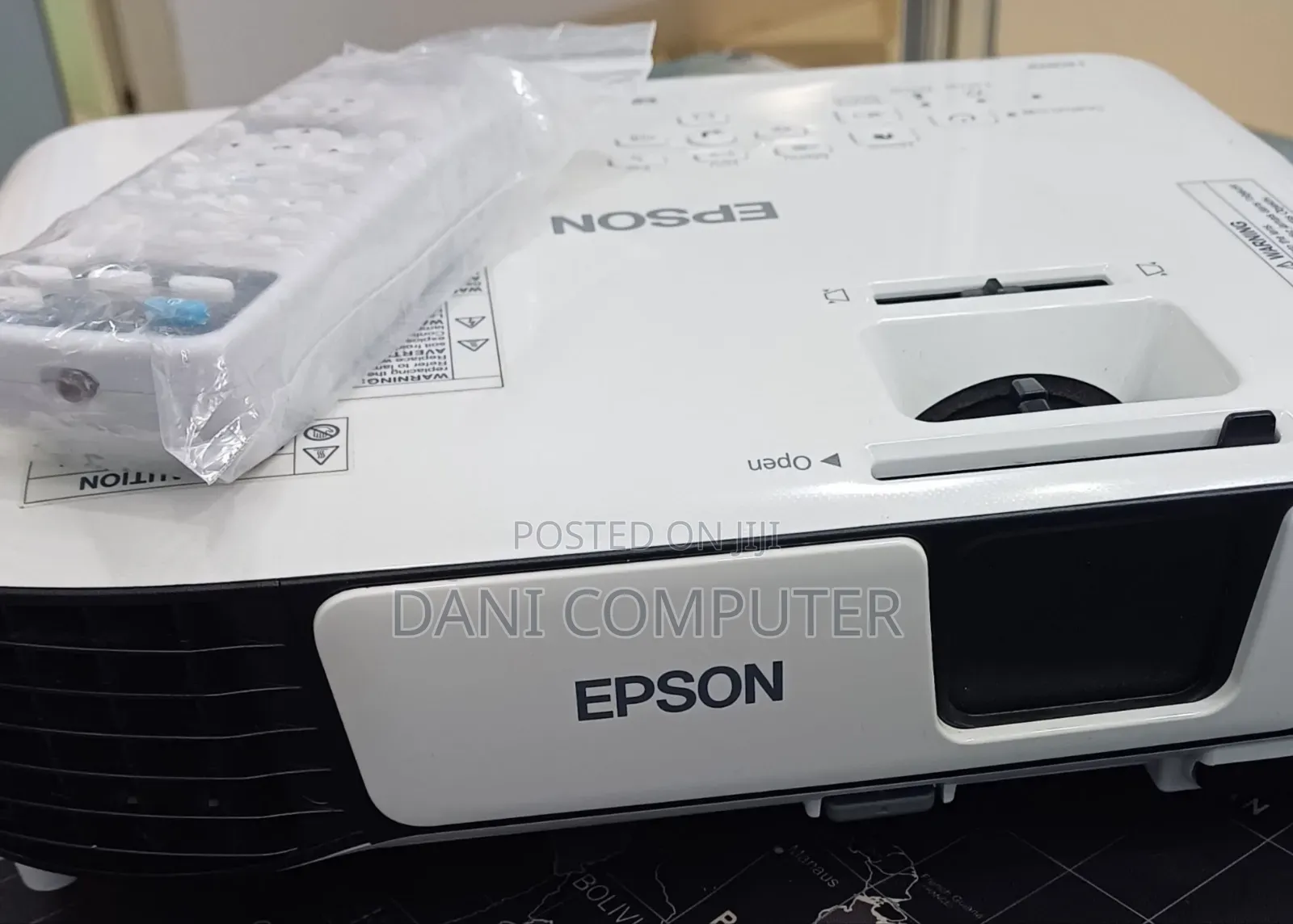 Epson Eb-X41 Projector Specifications • Brightness: 3,600 Lumens (Whit