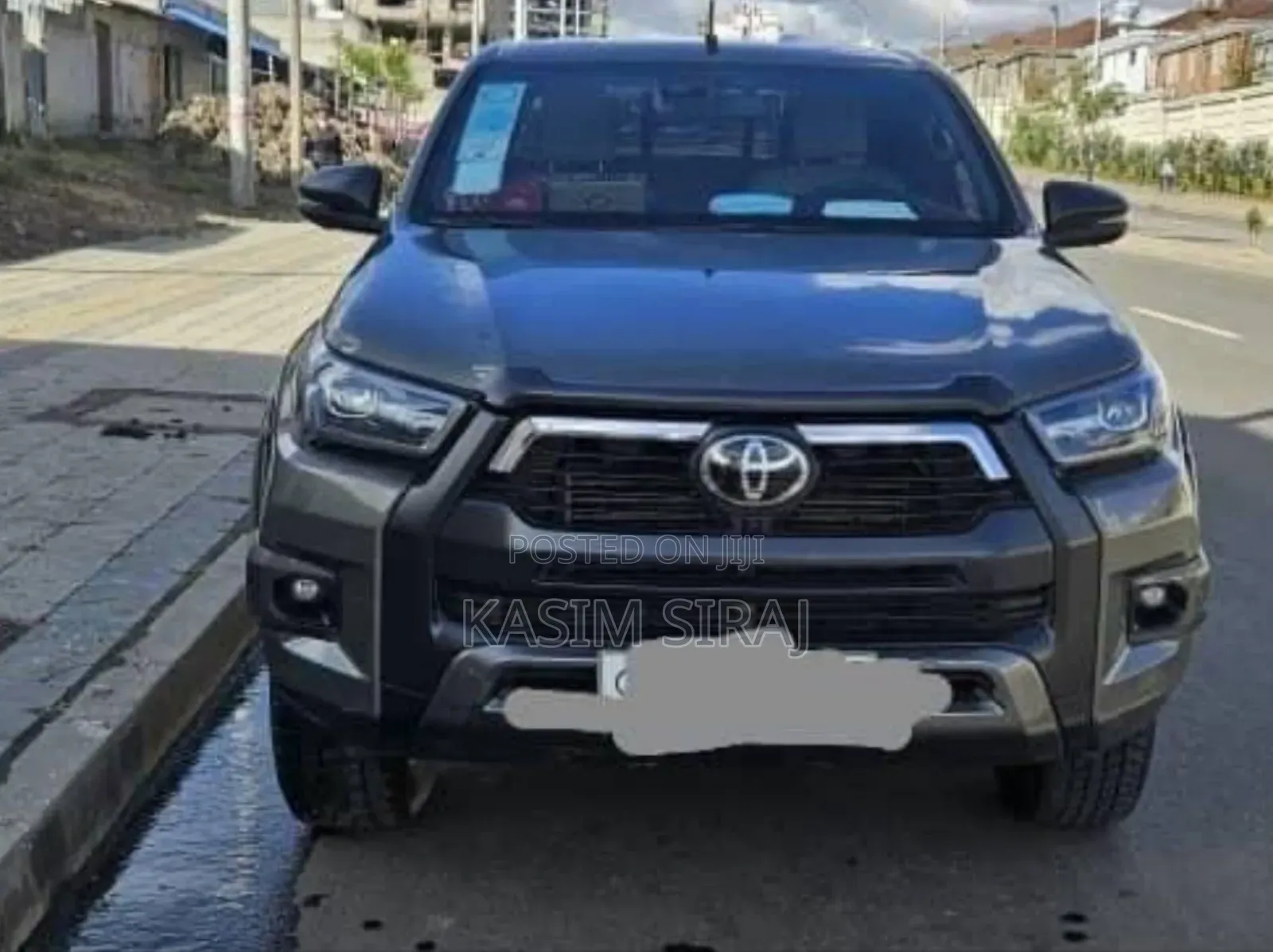 Toyota Hilux Revo Double Cab Deisel 2.8 AWD 2022 Blue