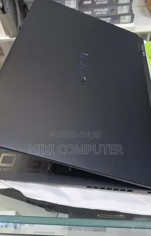 New Laptop HP Omen 16 16GB Intel Core i7 SSD 1T