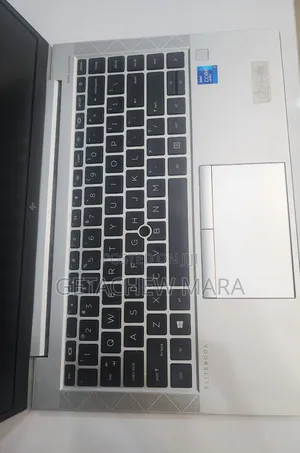 New Laptop HP EliteBook 840 G8 16GB Intel Core i7 SSD 512GB