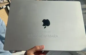 New Laptop Apple MacBook Pro M1 32GB Apple M1 Pro SSD 1T