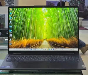 New Laptop Lenovo Yoga 7i 16GB Intel Core Ultra 7 SSD 1T