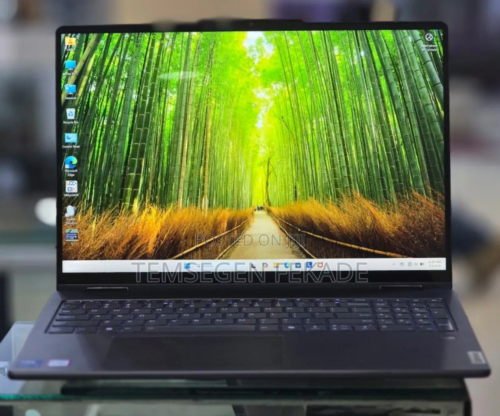 New Laptop Lenovo Yoga 7i 16GB Intel Core Ultra 7 SSD 1T