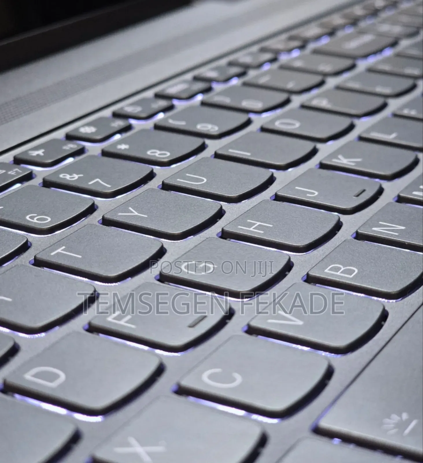 New Laptop Lenovo Yoga 7i 16GB Intel Core Ultra 7 SSD 1T