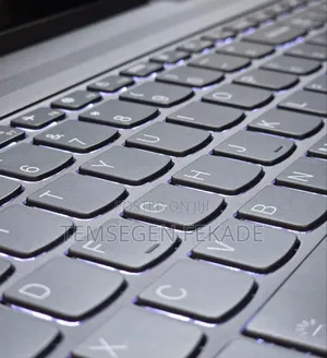 New Laptop Lenovo Yoga 7i 16GB Intel Core Ultra 7 SSD 1T