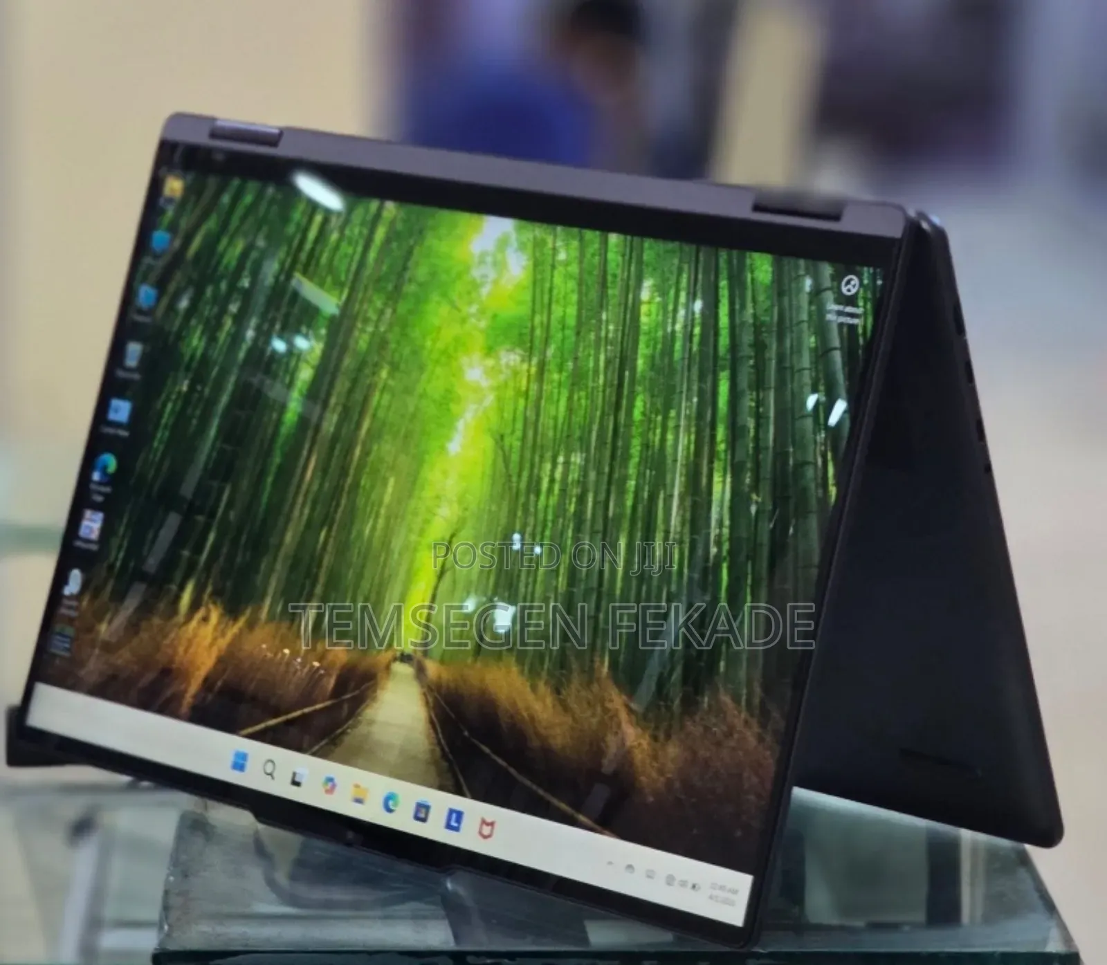 New Laptop Lenovo Yoga 7i 16GB Intel Core Ultra 7 SSD 1T