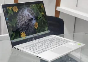 New Laptop HP Pavilion 14 8GB Intel Core i5 SSD 512GB