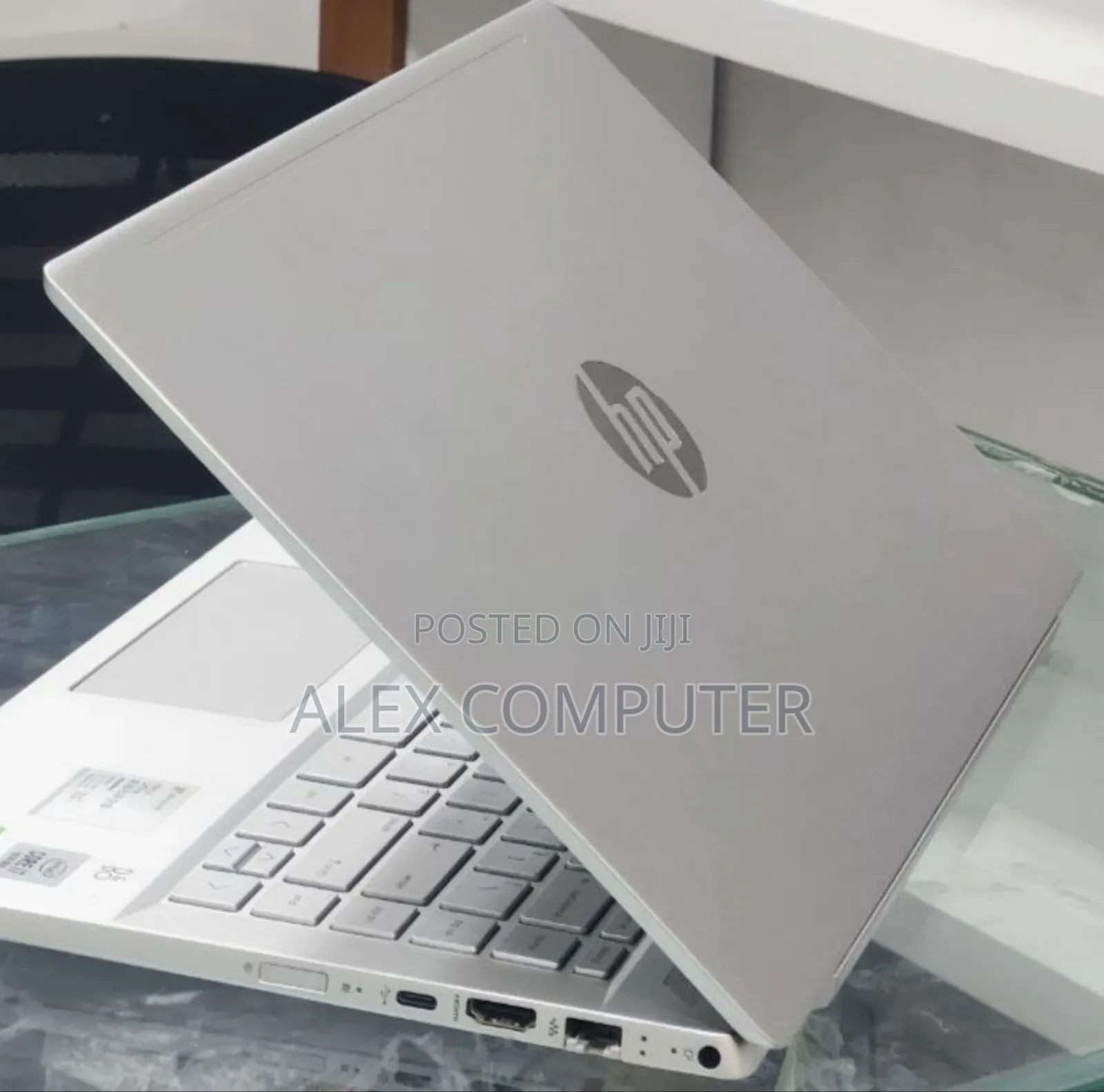 New Laptop HP Pavilion 14 8GB Intel Core i5 SSD 512GB