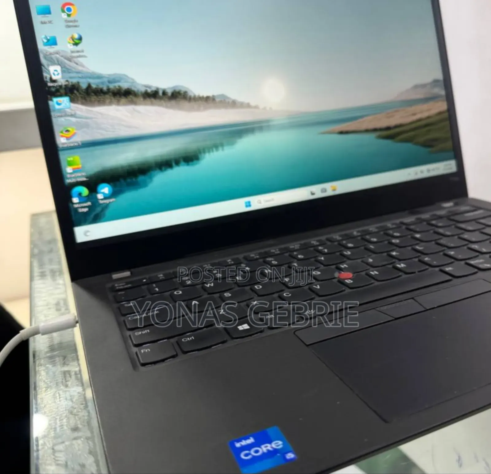 New Laptop Lenovo 8GB Intel Core i5 SSD 512GB